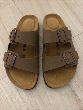 New Brown Double-Buckle Women’s Sandals